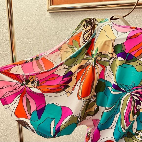 TRINA TURK  blouse colorful floral butterfly sleeve  size S - Picture 6 of 11
